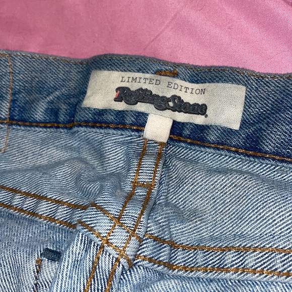Limited Edition Rolling Stone Levi’s - Picture 7 of 7